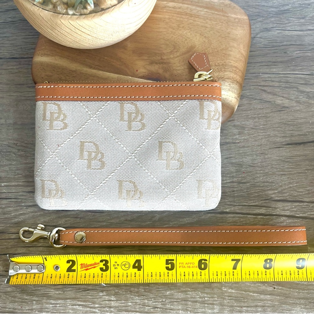 Dooney & Bourke Beige and Tan Wristlet - Picture 3 of 12
